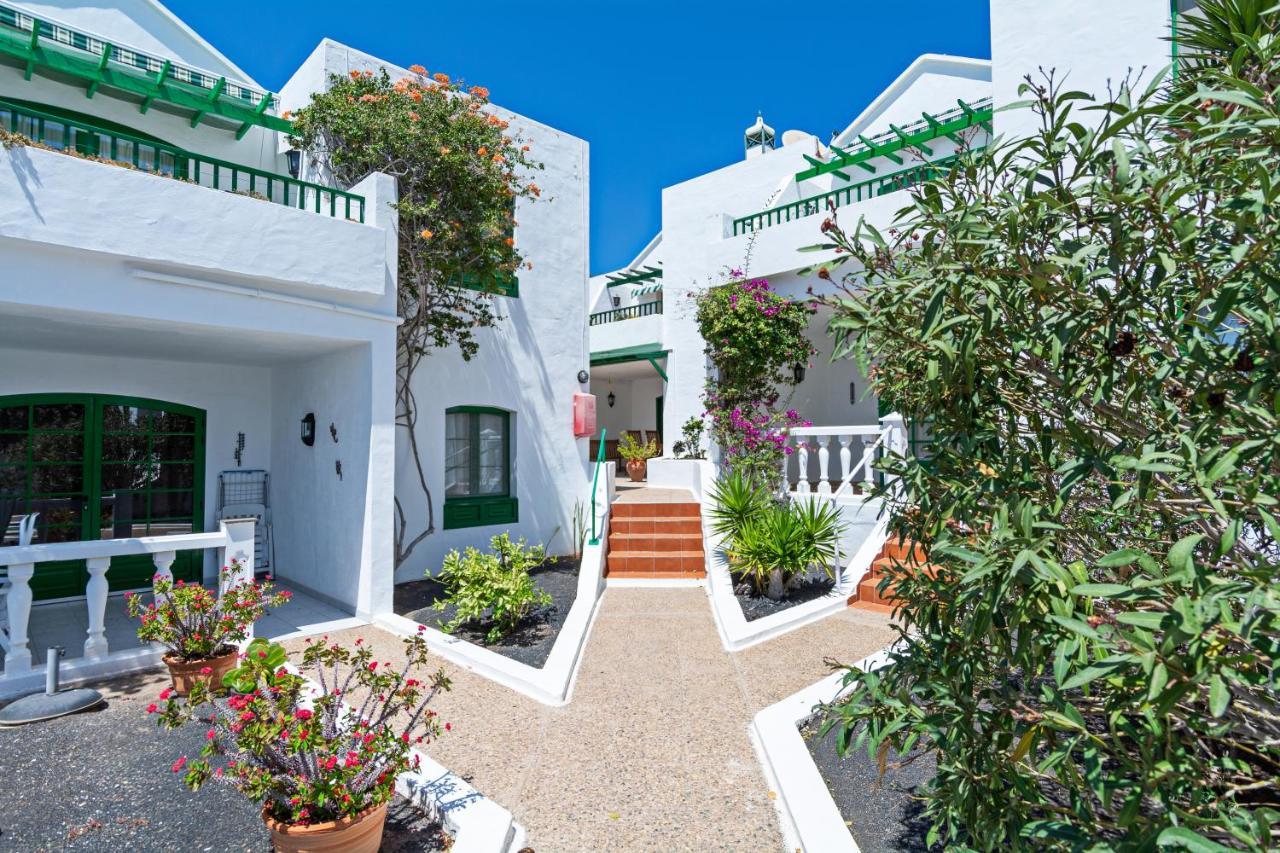 Apartment Oceanic Breeze Share Pool By Pvl Puerto del Carmen  Exterior photo